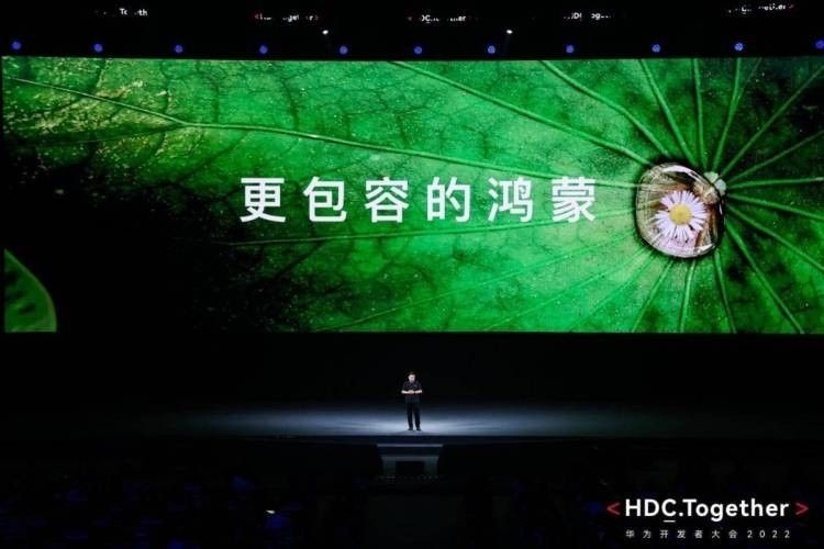 在跑马拉松的跑友,致敬每一位在马拉松赛道上的跑友