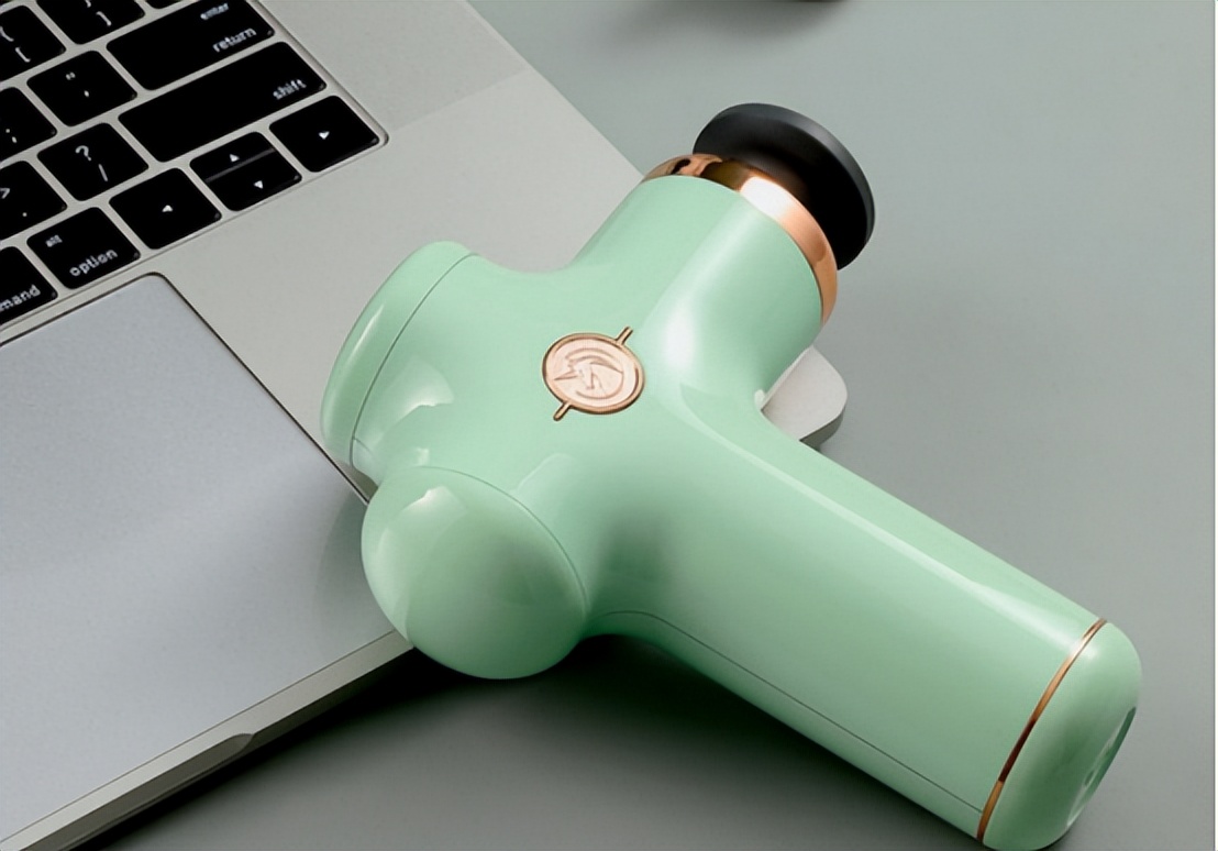 筋膜枪放松肩颈的危害,筋膜枪的副作用和危害