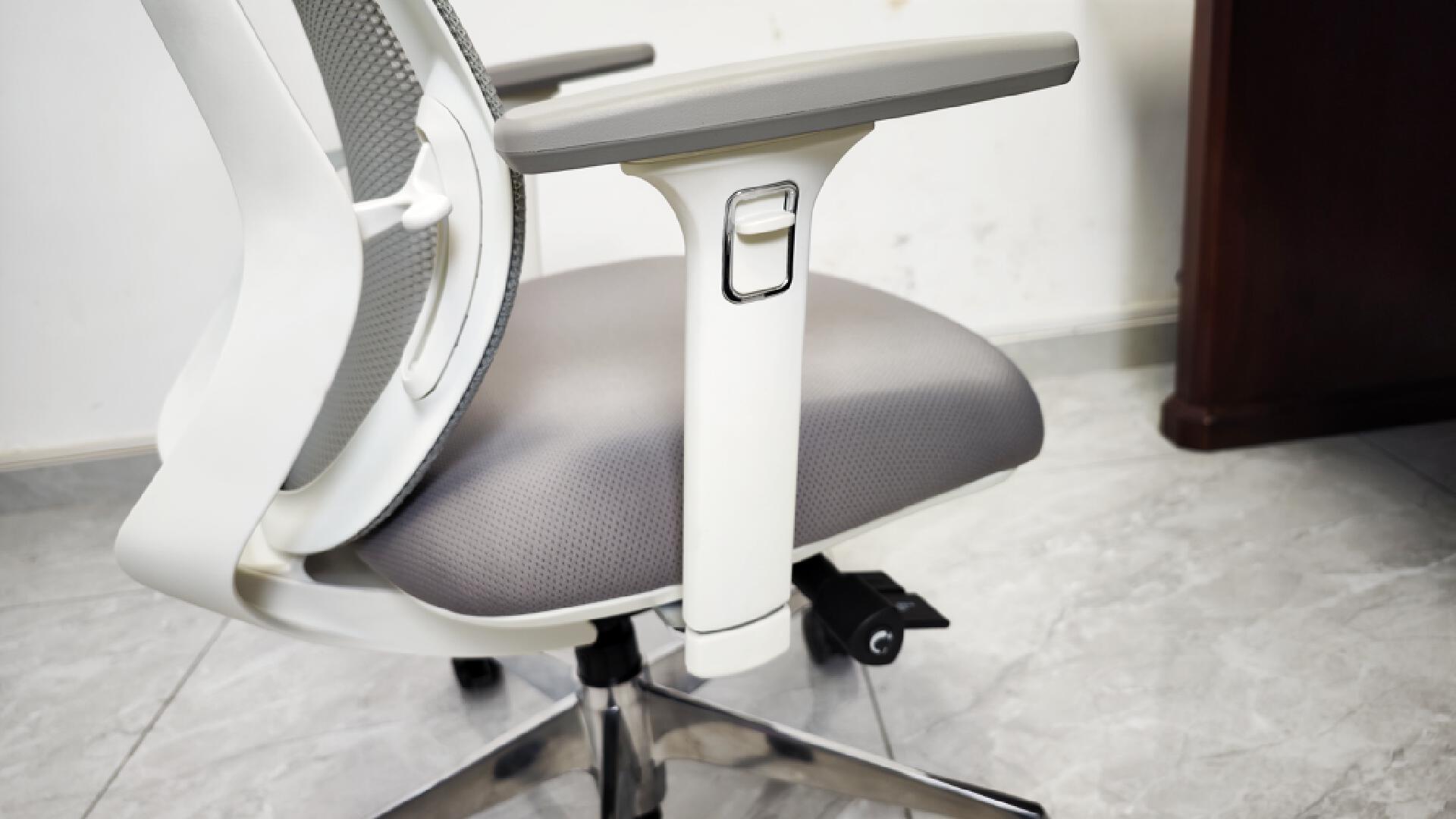 椅子推荐人体工学椅测评,适合上班族的护腰椅