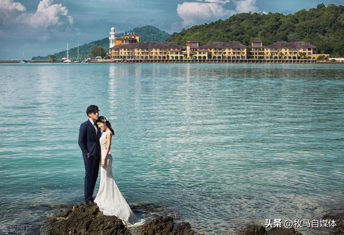 拍婚纱照要注意哪些隐性消费,拍婚纱照前一天去选衣服注意事项