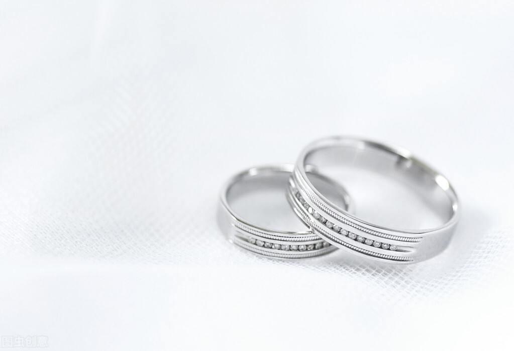 铂金和白金有什么不一样,铂金和白金的区别在哪里