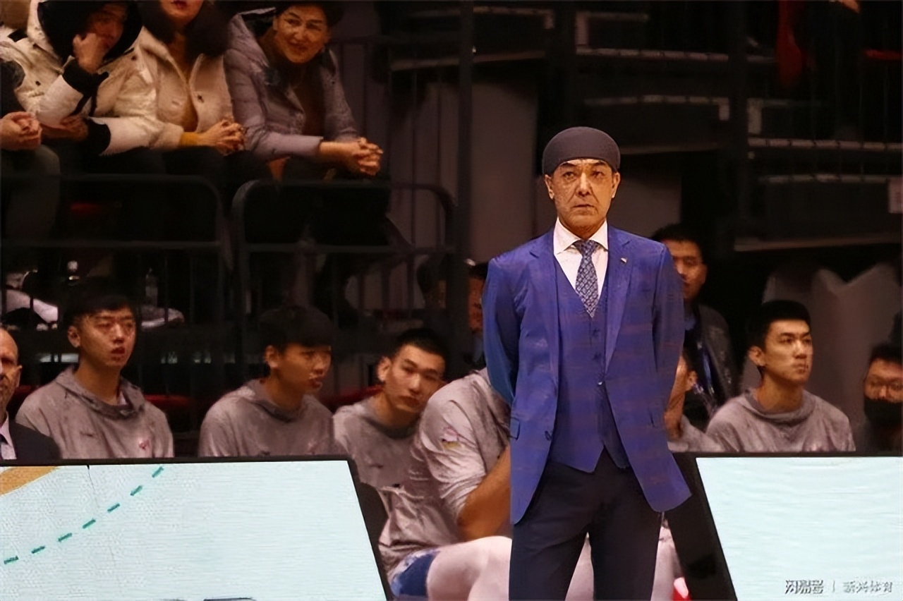 新疆男篮主教练阿的江换成谁,新疆主帅阿的江儿子