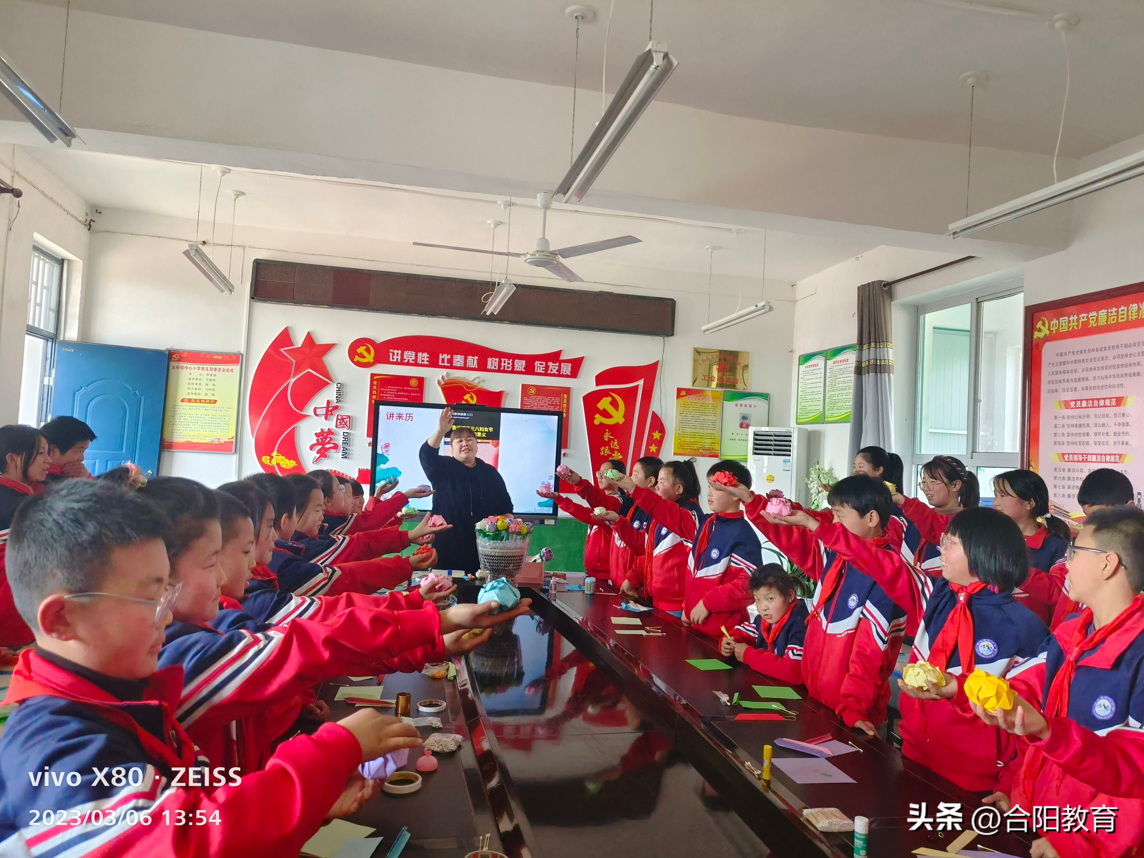 劳动创造美手工折纸慢动作视频,劳动创造美的手工折纸