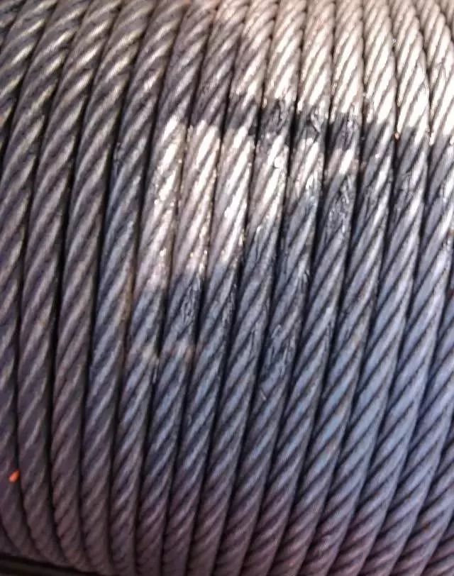 违章指挥造成重大事故怎么判刑,违章指挥造成1人死亡负什么责任