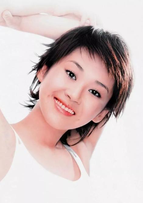 风情万种许晴现状,如今53岁的许晴身材和颜值