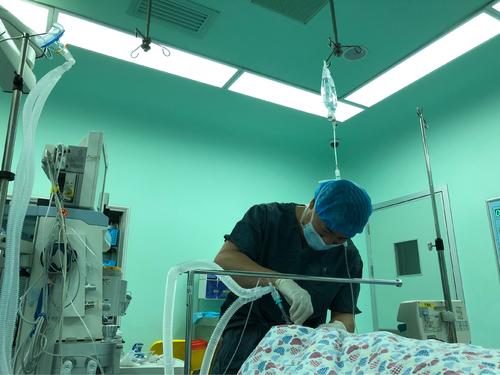 世界上真的存在一闻就晕倒的“*药迷**”吗？医生告诉您真相