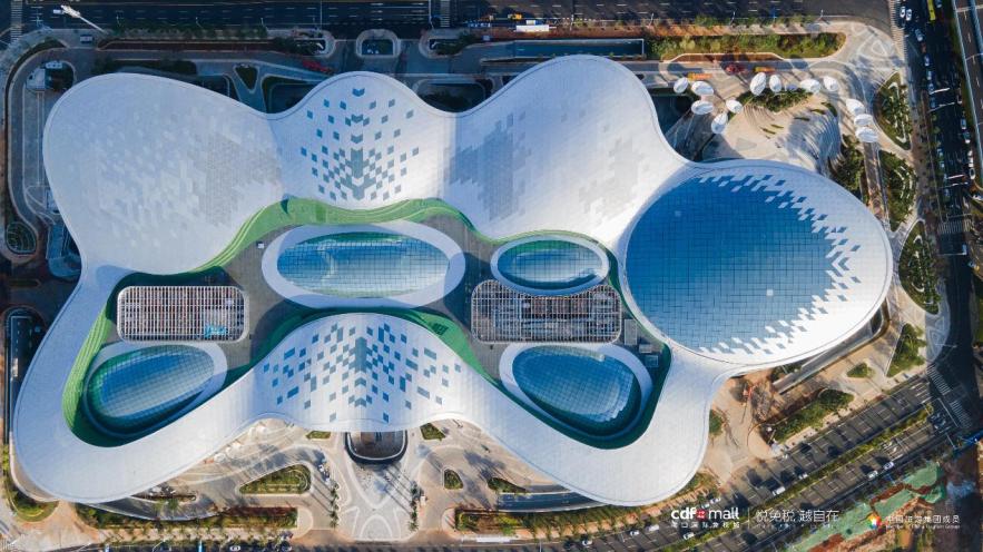 海口美兰免税店与海棠湾免税城,世界上最大单体免税店海口免税城