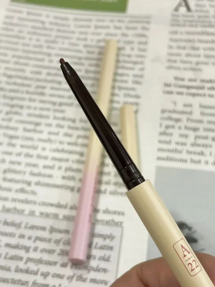 79一支眉笔到底贵吗,79一支眉笔相当于什么皮肤