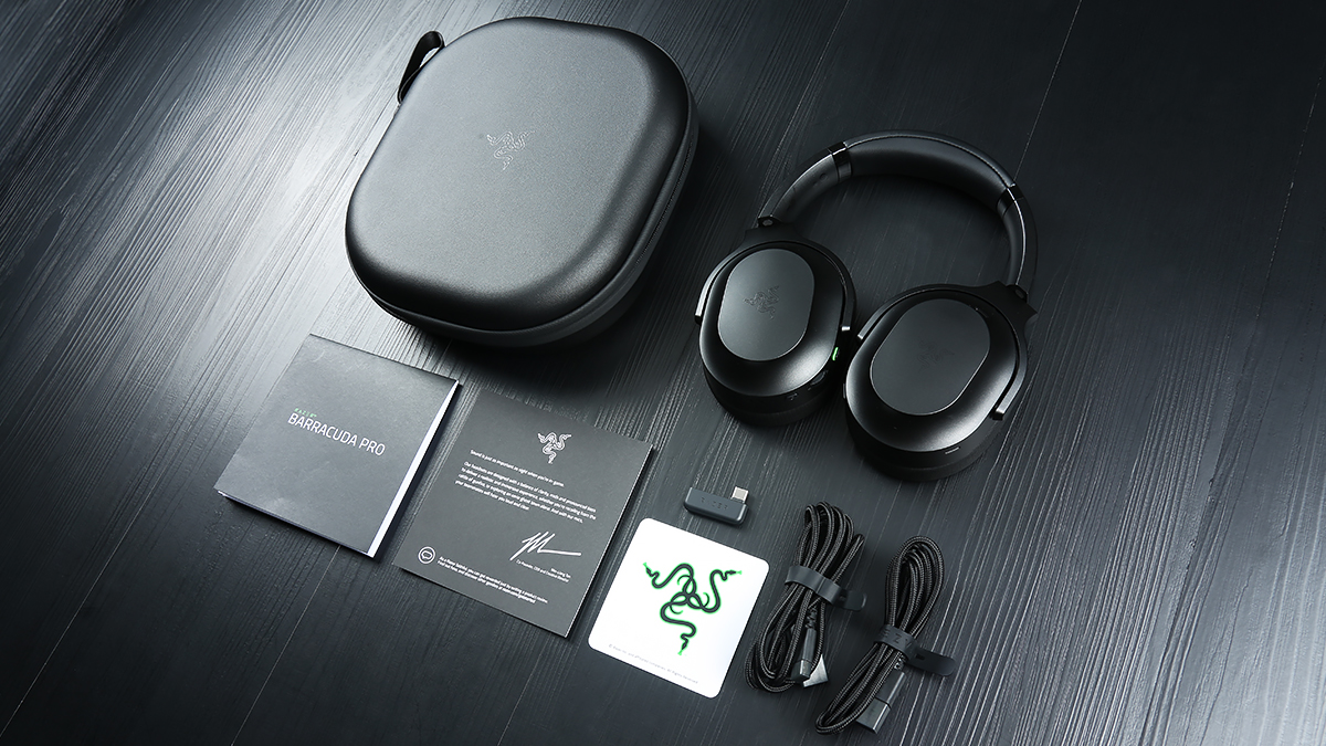 雷蛇头戴式耳机梭鱼专业版,雷蛇梭鱼耳机怎么连接电脑