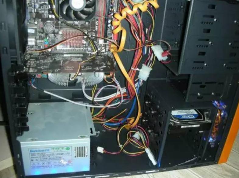 电脑主机声音太大怎样降低噪音,电脑主机电源发出尖锐噪音