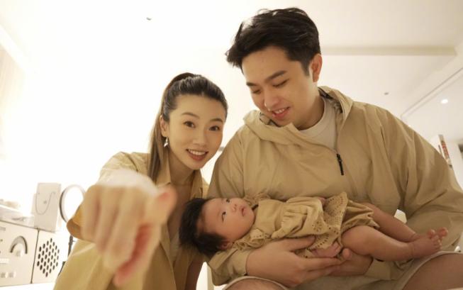 程晓玥yvonne最新带娃视频,程晓玥晒带娃日常