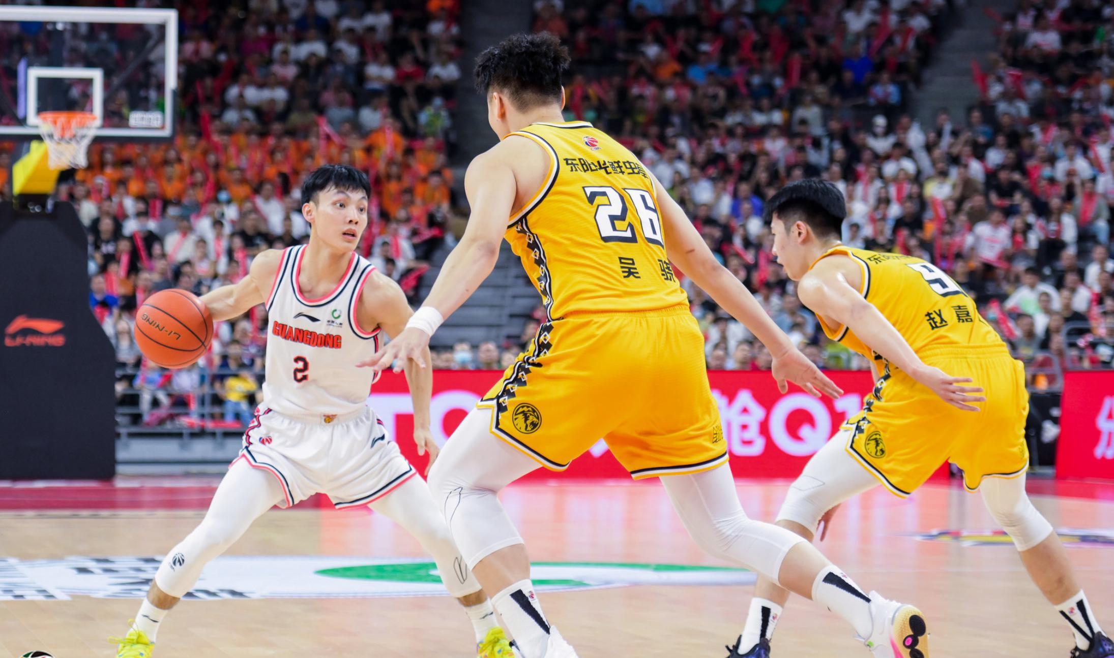 广东宏远篮球俱乐部徐杰,徐杰广东宏远完整版