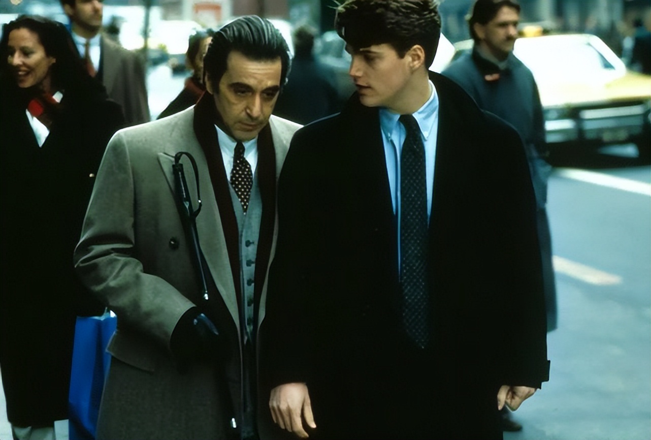 闻香识女人探戈人生,闻香识女人中的探戈曲叫什么