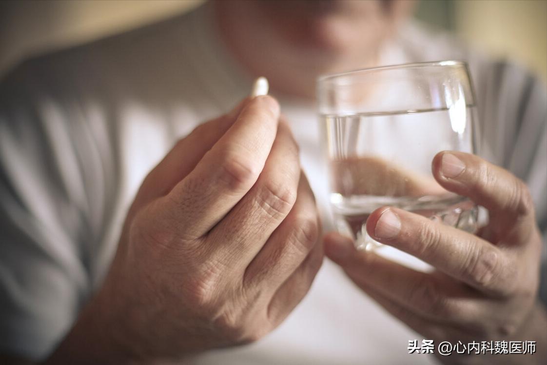 65岁老人常年吃氨氯地平，擅自换药肾衰竭！这些降压药知识需清楚