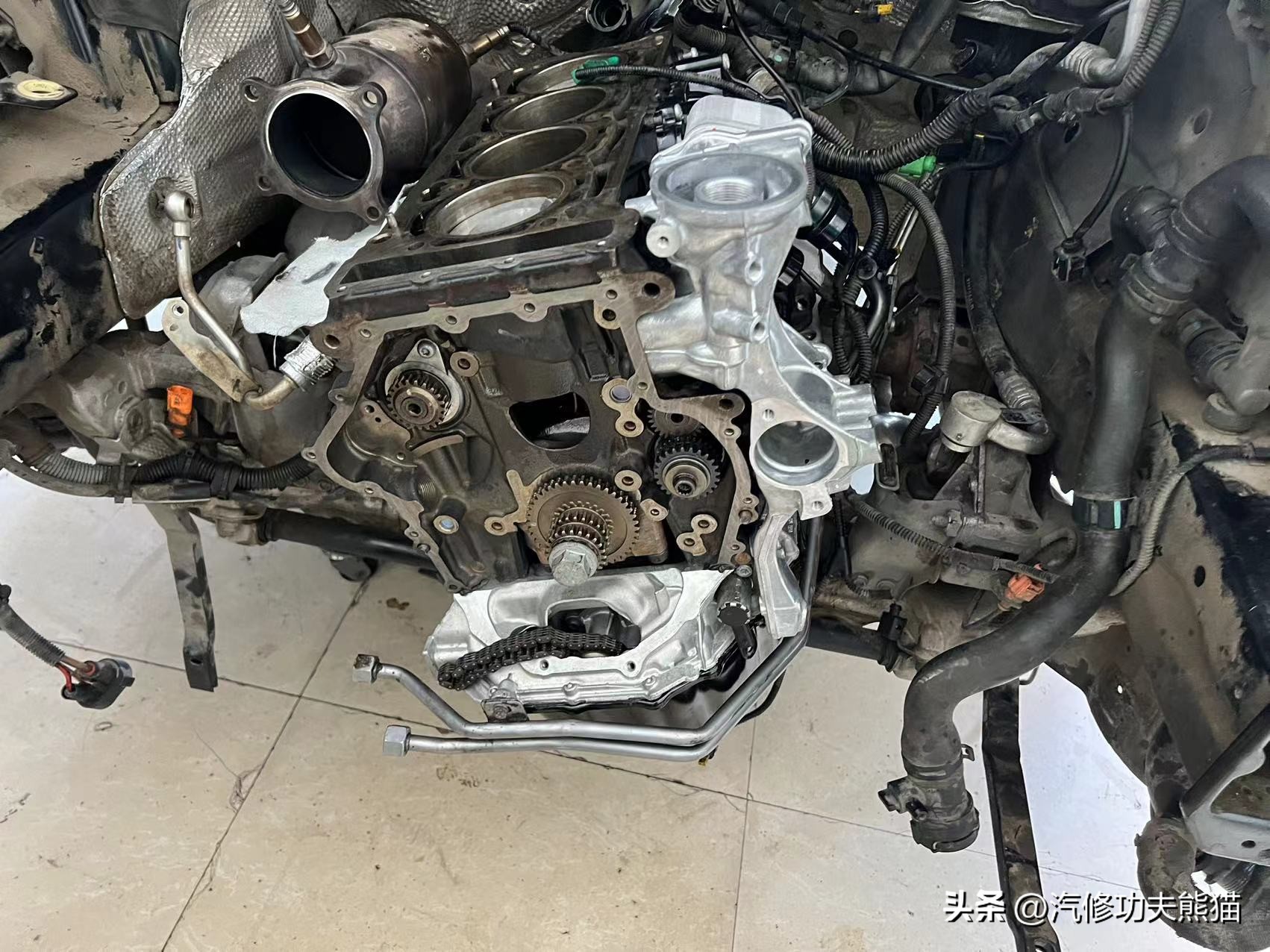 且看你现在机油烧得欢，修的时候给你拉清单，奥迪Q5烧机油怎么修