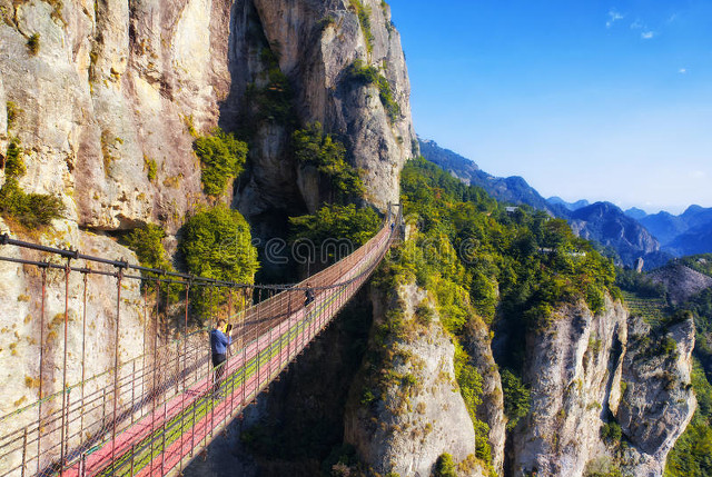 浙江旅游必去十大景点,浙江亲子游必去十大景点