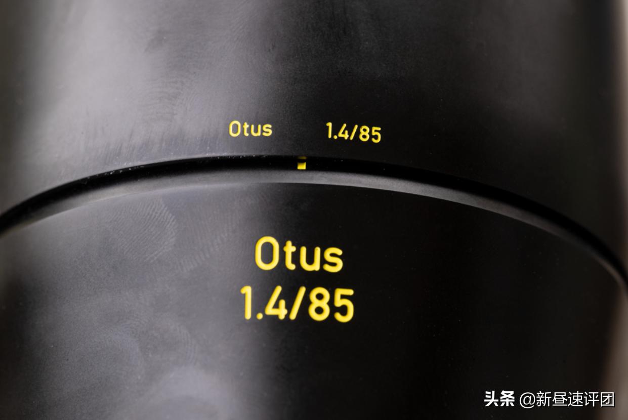 时隔8年，我买下当年梦见的镜头：Otus851.4