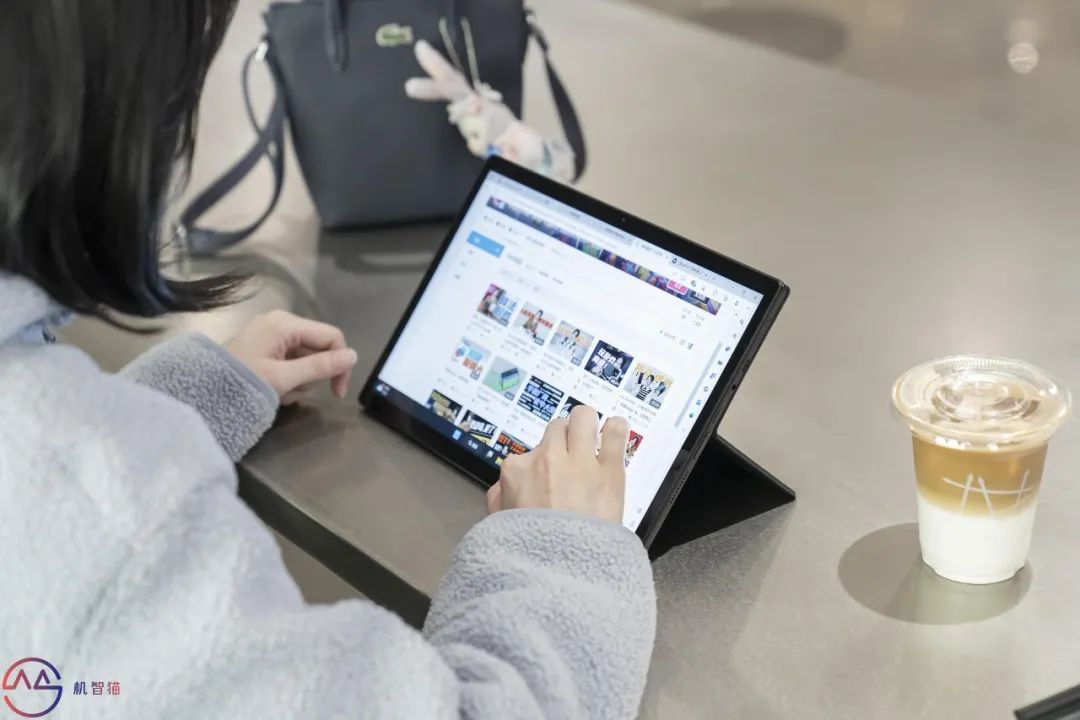 小米笔记本12.4二合一测评,小米12.4二合一笔记本深度测评