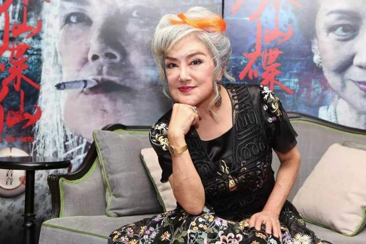 守30年活寡，花心丈夫带小三回家不敢反抗，邵音音的爱太卑微了