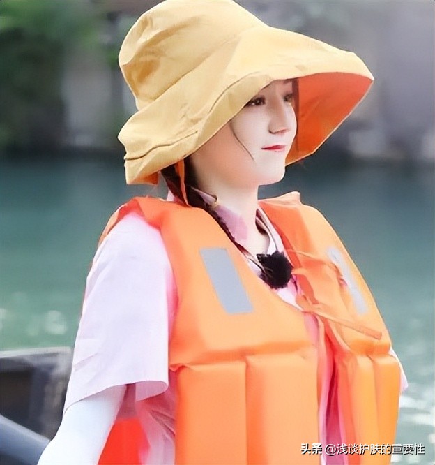 防晒霜应该怎么用为正确,防晒霜要多少才起到防晒的作用