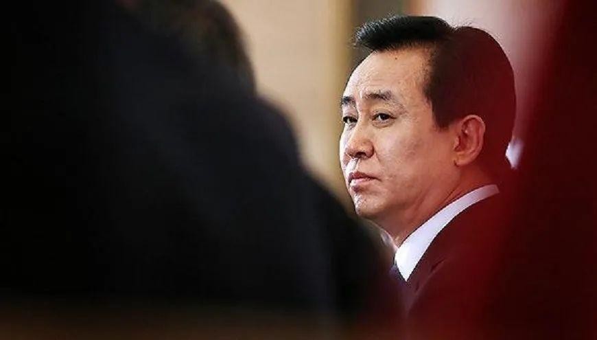 马斯克能还上许家印所欠的钱吗,马斯克当全球首富后屡遭逼捐