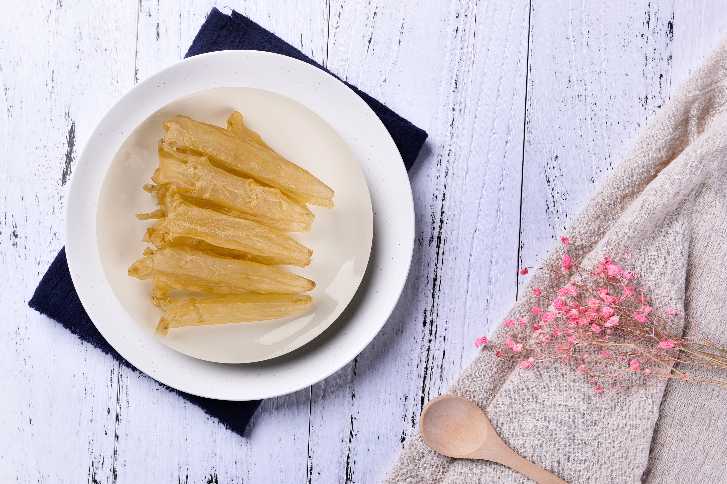 鱼鳔为什么有些很贵,鱼鳔的价格不同价值相同吗