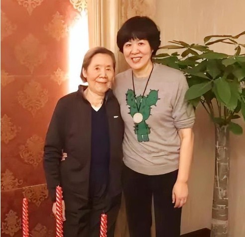 白浪郎平女儿个人资料,郎平老婆白浪现状