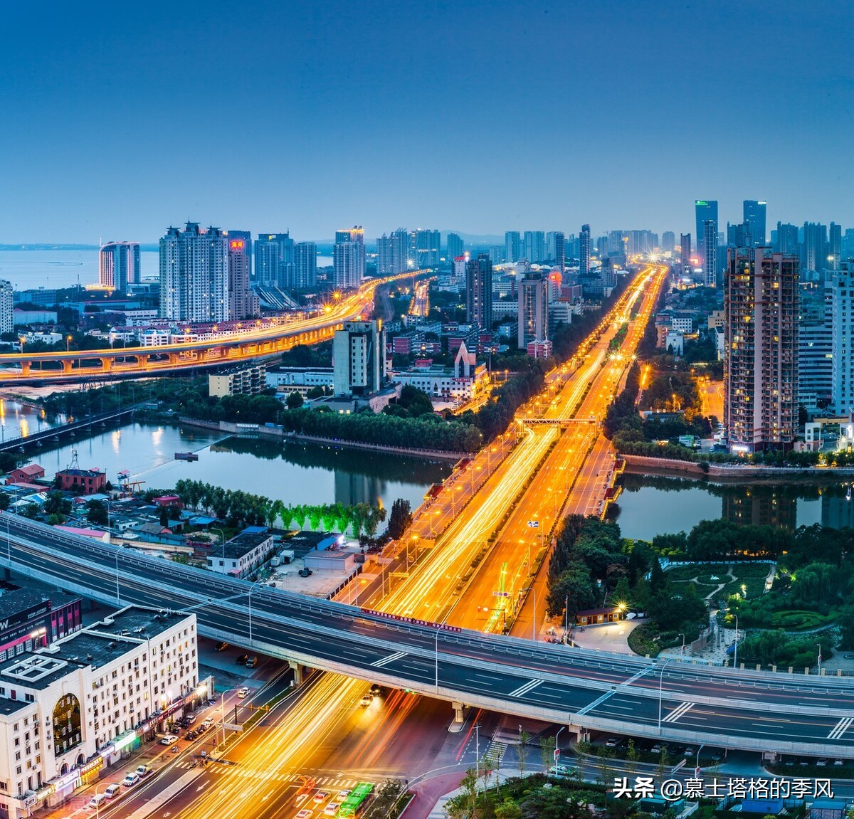 中国有座低调、没有“海味”的海滨城市,一个被低估的养老天堂