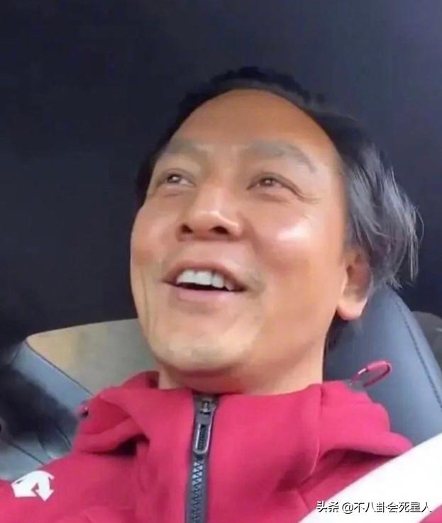 男明星素颜差距有多大张艺兴,张艺兴颜值前后对比