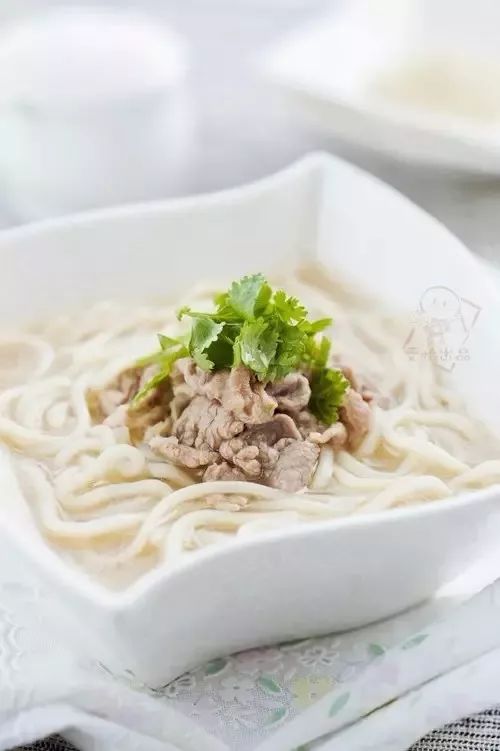 春节剩饭剩菜怎么吃,剩饭和剩菜怎么变美食