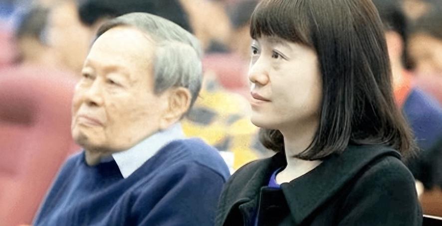 翁帆与杨振宁的爱情始末,翁帆和杨振宁爱之至深的表现