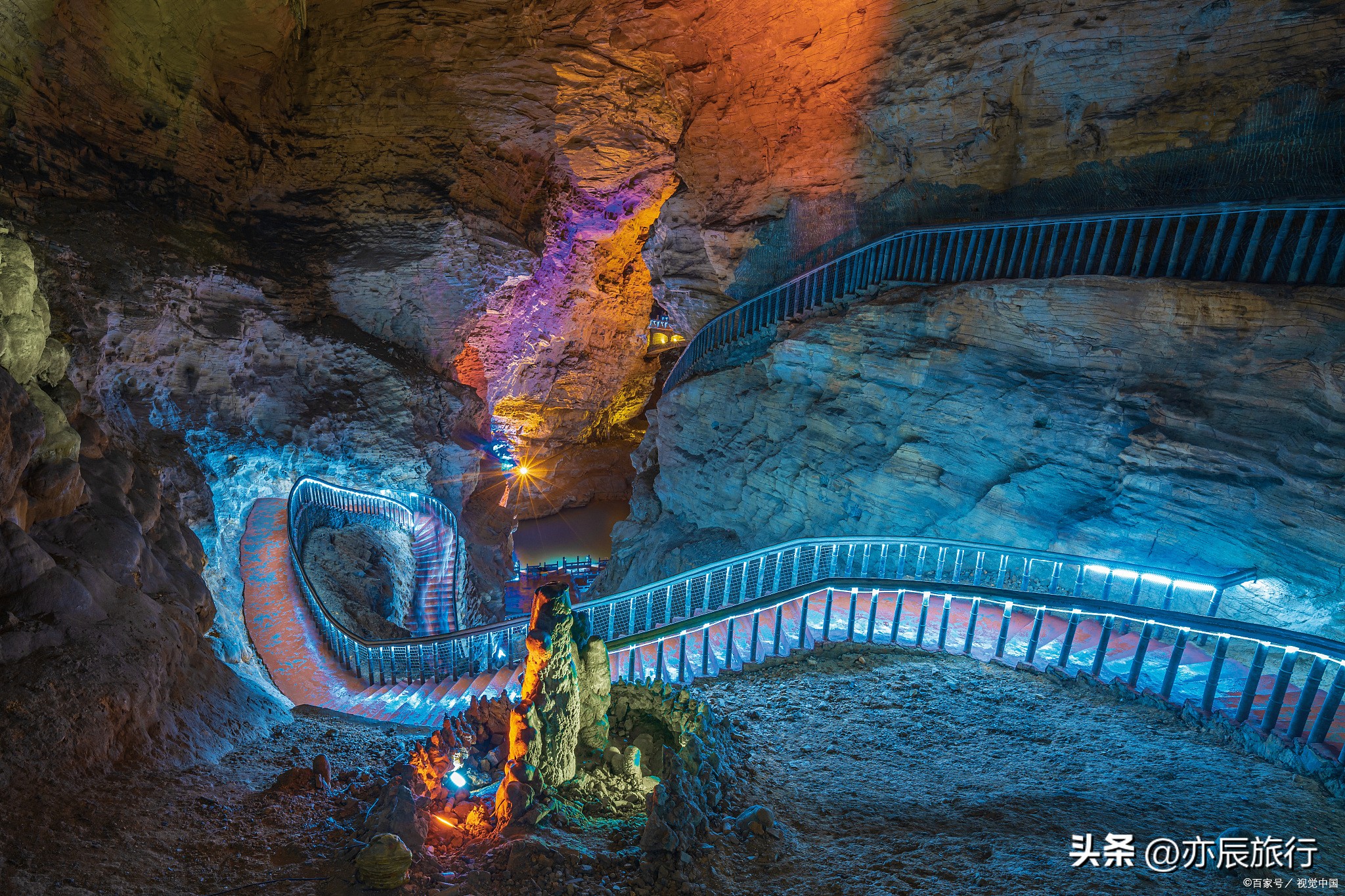 湖北恩施旅游必去十大景点，有哪些好玩的地方，周边自驾游好去处