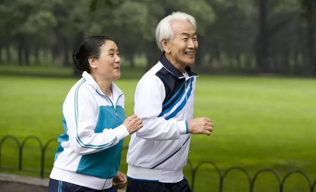 脑梗吃什么中成药可预防脑梗复发,中老年如何预防脑梗心血管疾病