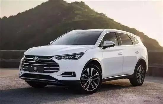 电动汽车比燃油车省钱吗,电动汽车和燃油车到底哪个省钱