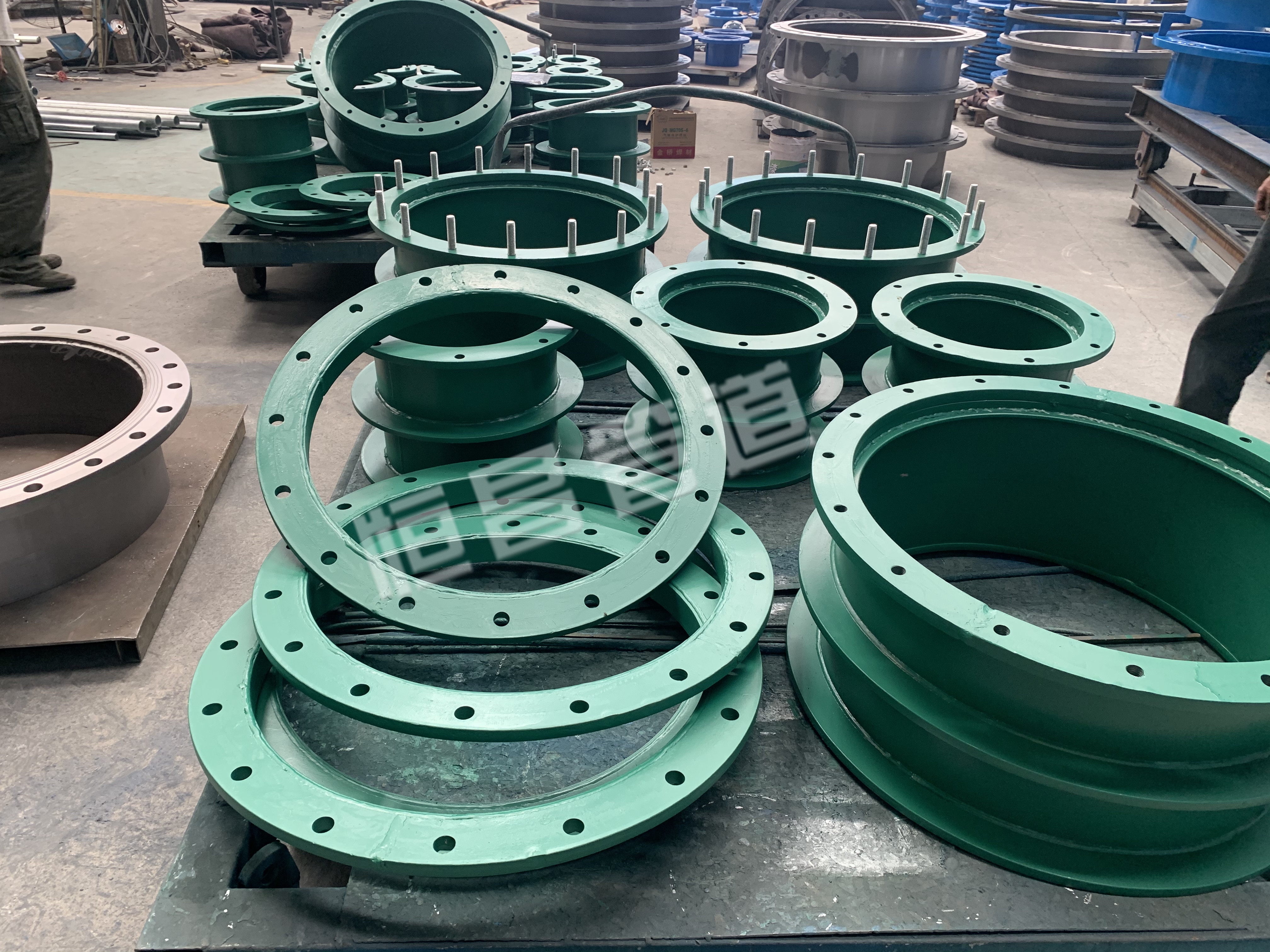 室外消毒液的正确使用,自来水水箱管道消毒用什么