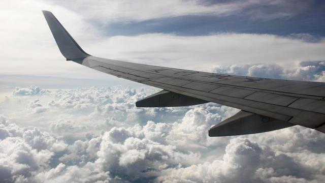 高铁带行李箱怎么过安检,高铁带电脑主机怎么安检