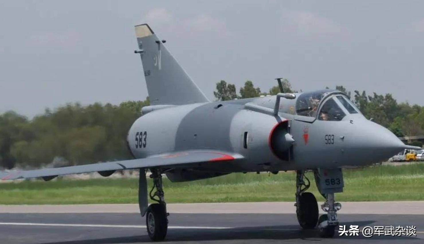 歼10歼20飞豹,歼20歼10飞豹