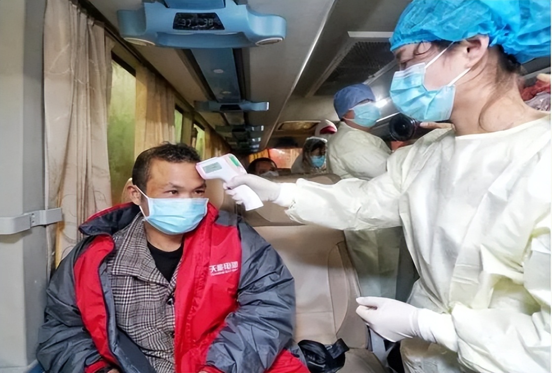 自己做第一责任人，治疗新冠要自费吗？