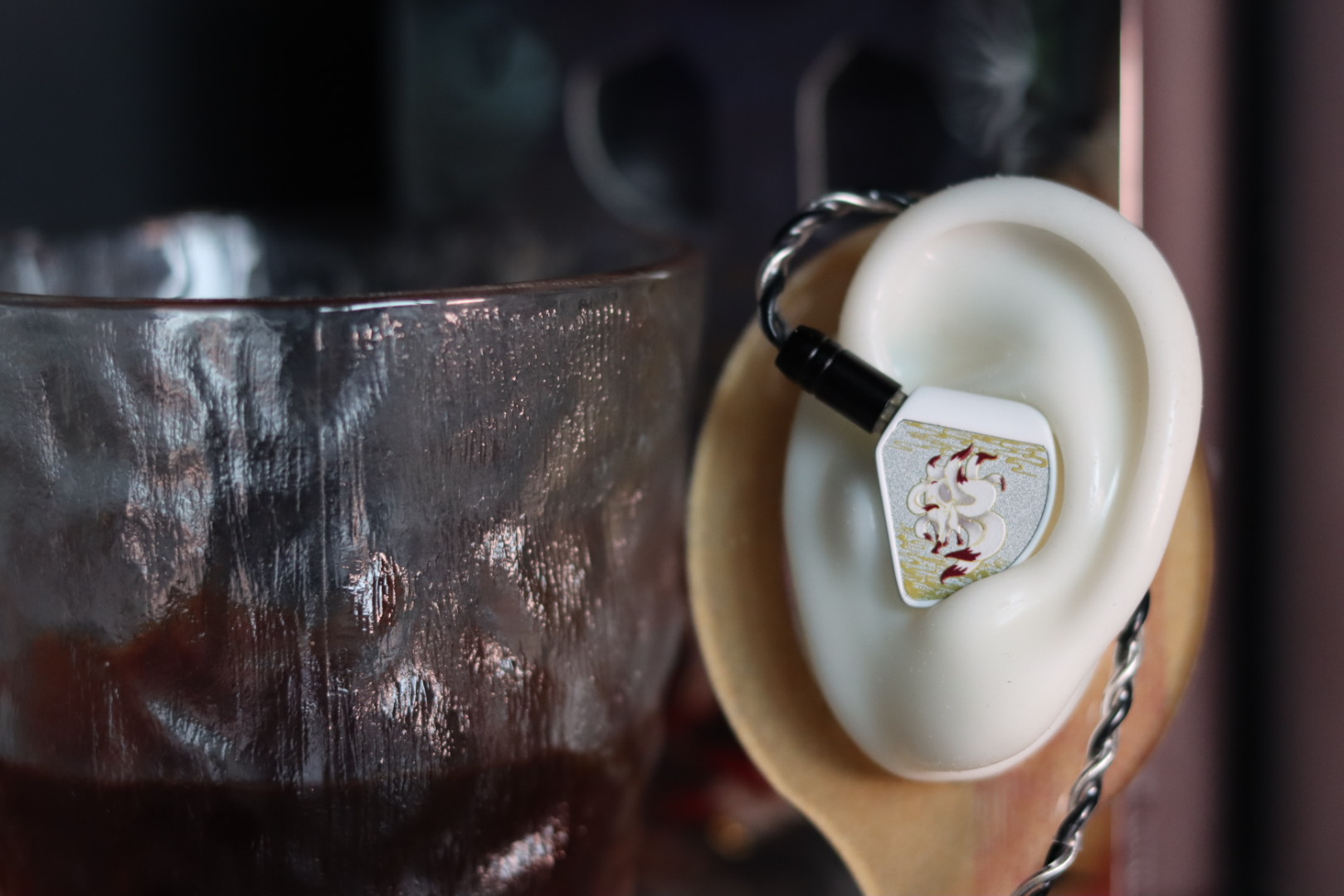 凤鸣天音九尾对比,凤鸣天音九尾耳机怎么样