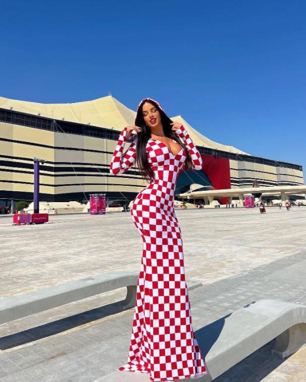 卡塔尔对女性着装要求,卡塔尔世界杯对女性着装有要求吗