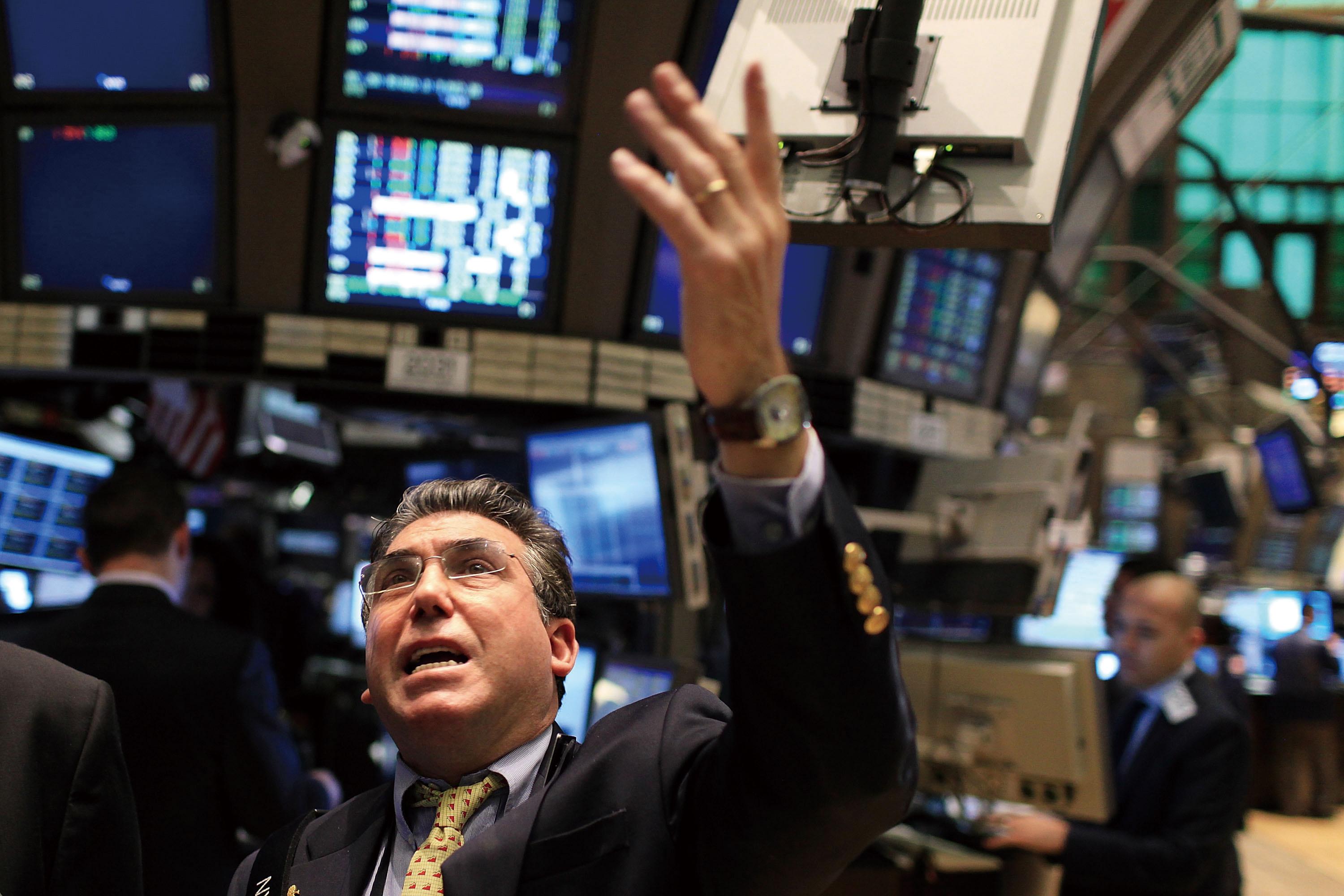 乱世买黄金对应的前半句是什么,投资黄金什么价格可以入手