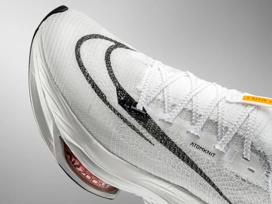 adidas和nike跑鞋对比,nikeasics跑鞋推荐