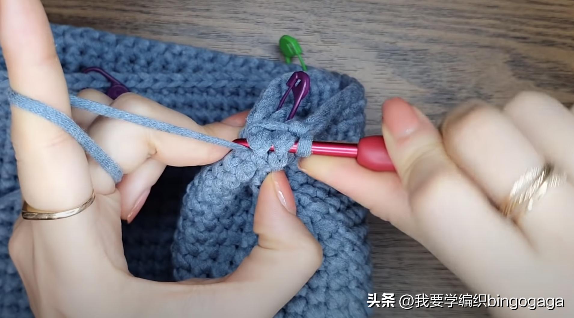 夏季包包钩织教程腋下包,钩包教程简单腋下包