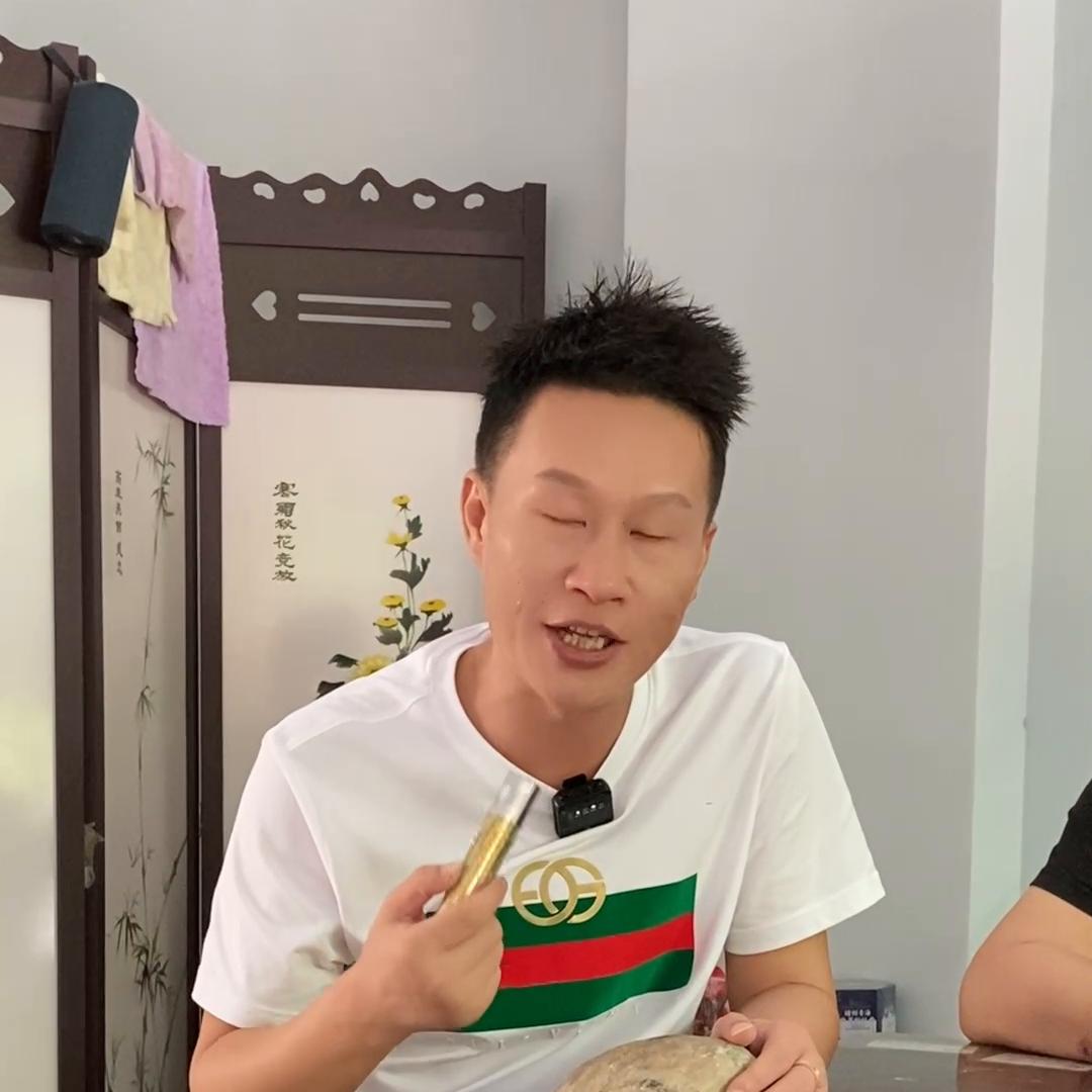 热卖中抖音小助手,散装抖音小助手