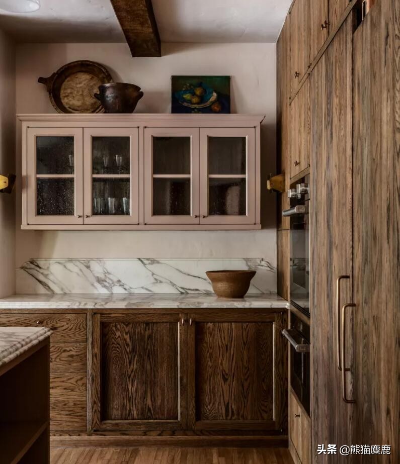 橡木做厨房橱柜好吗,现代风格橱柜怎么做好看又简单的