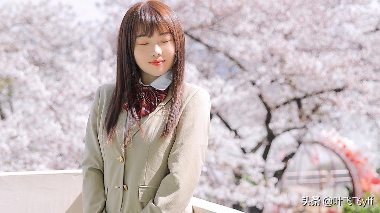 微信有人给你发好久不见怎么回,当有人给你发好久不见你咋回复