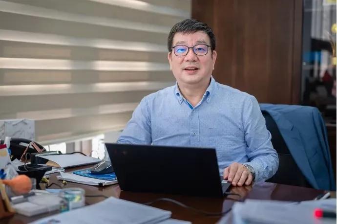 赵东元：发展科学，首先要发展科学精神