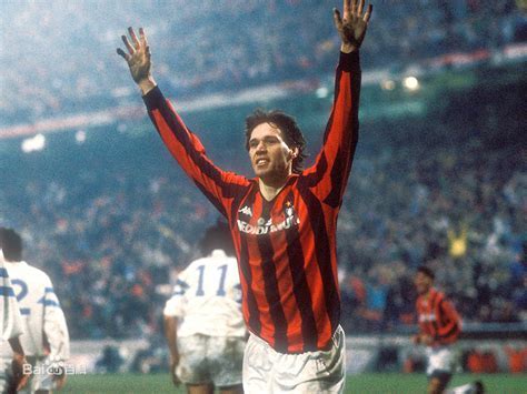 乌克兰足球队球迷反应,乌克兰足球球星号称核弹头