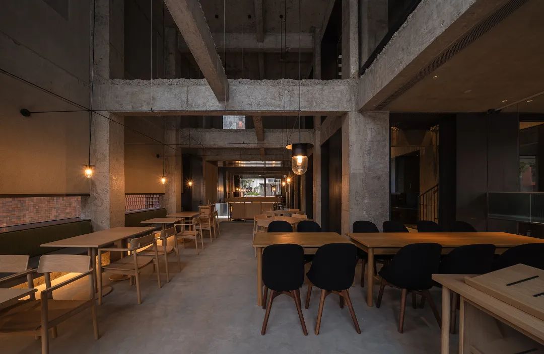 南头古城“有熊”出没，展出旧建筑的新魅力|大观国际