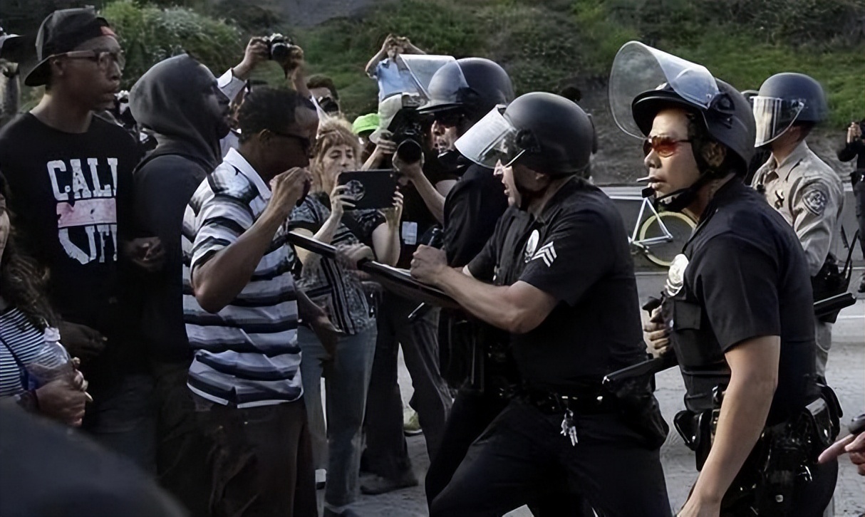 我们将会变成下一个法国？黑人问题的成因以及为何难以得到解决？